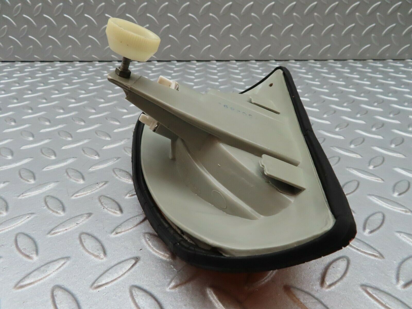 3910 Mercedes-Benz S123 200T Wagon Indicator Light Right