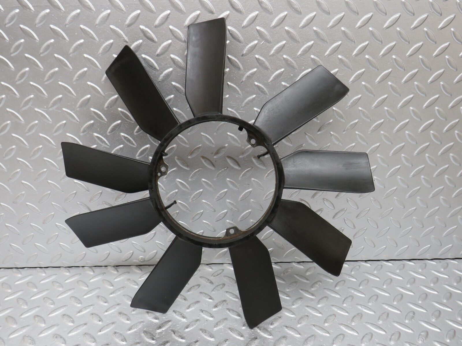 33424 Mercedes-Benz W202 C180 Engine Cooling Fan 1112000023