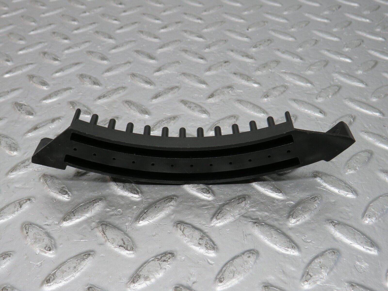 32389 Mercedes-Benz S124 300TE Wagon Tailgate Wire Connector 1245400469