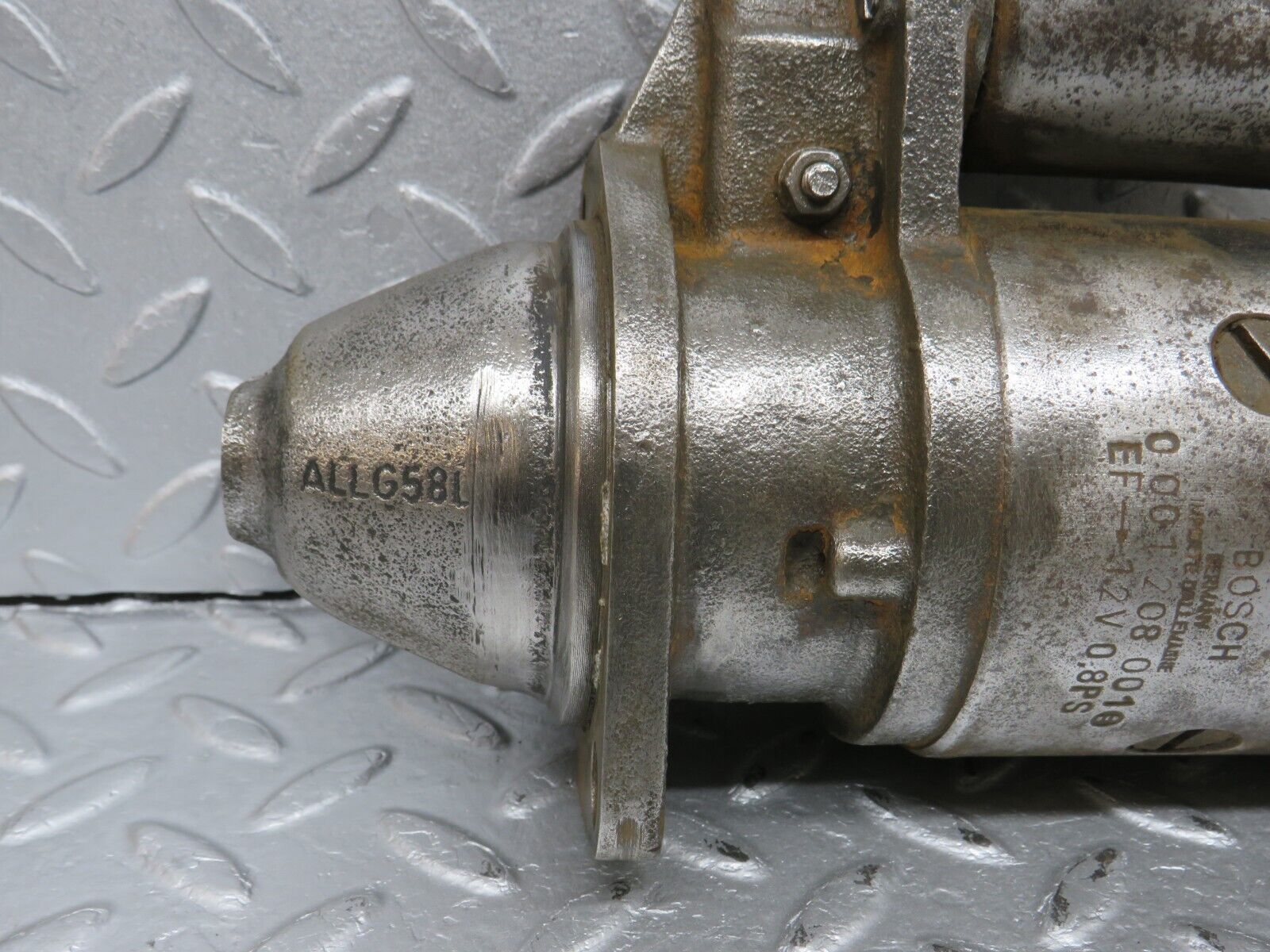 40228 Mercedes-Benz W110 230 Starter Motor Bosch 0001208001 0331302003