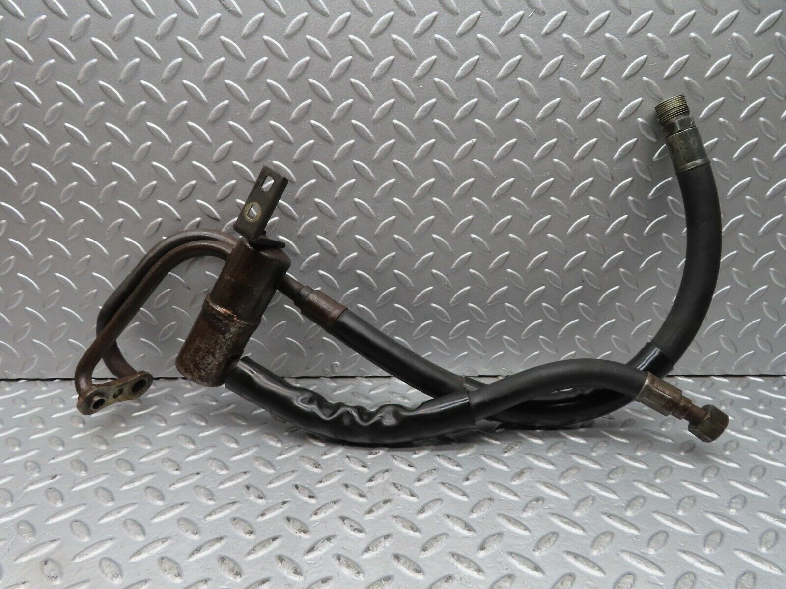 17083 Mercedes-Benz C107 380SLC Air Condition Compressor Hose Pipe