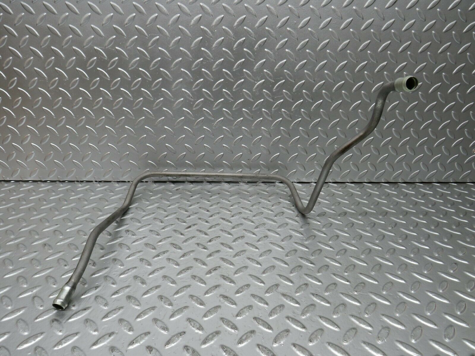 23788 Mercedes-Benz C107 450SLC Coupe Power Steering Oil Pipe Hose