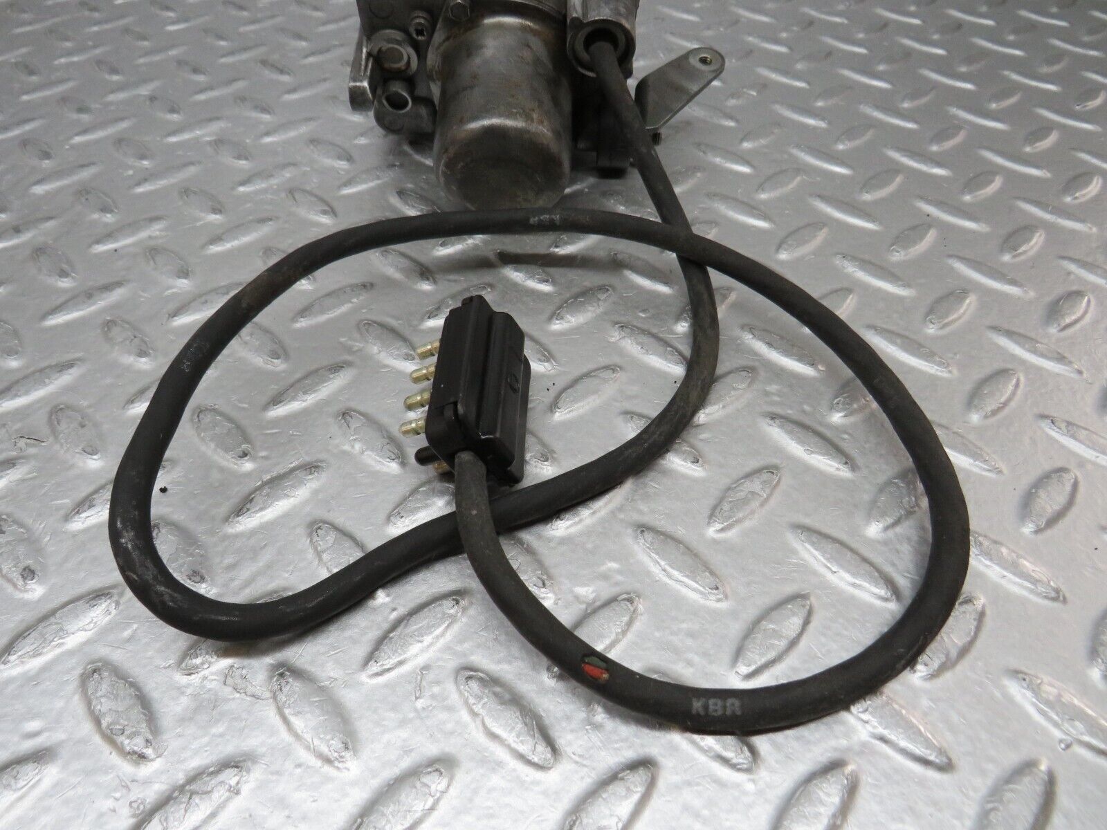 37117 Mercedes-Benz C126 420SEC Coupe Cruise Control Actuator VDO 0025458632