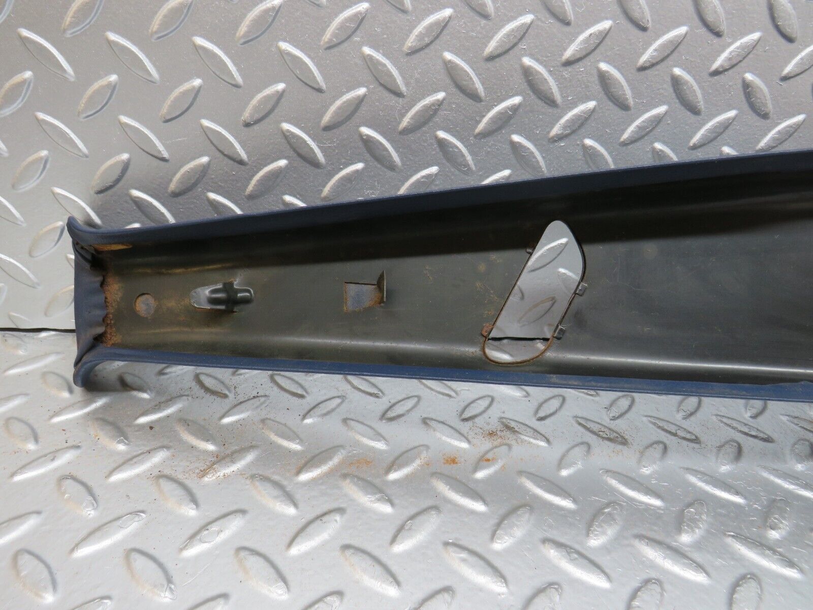 31049 Mercedes-Benz W123 200D B Pillar Cover Left Side Blue