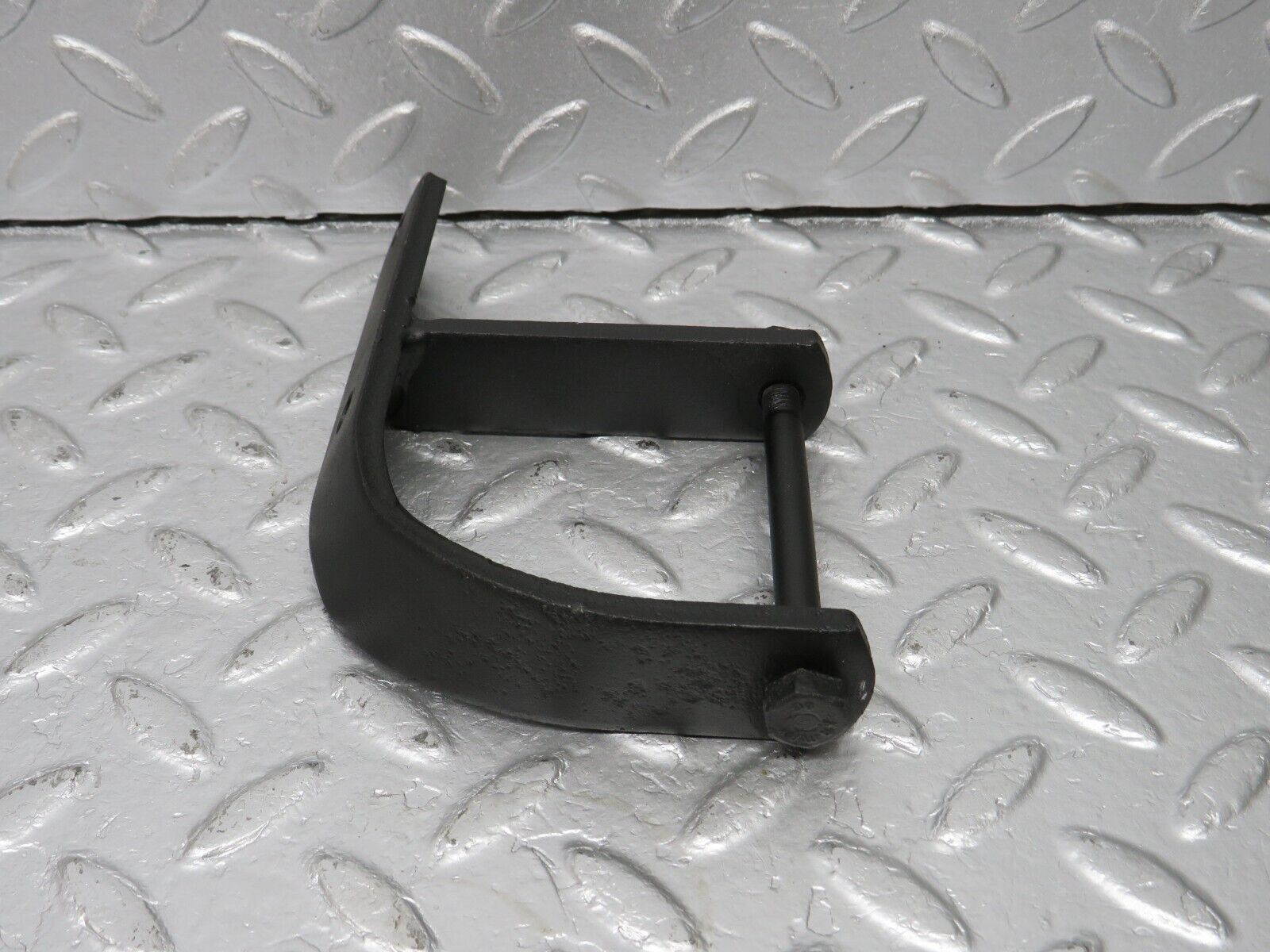 40442 Mercedes-Benz W110 230 Mount Support Bracket