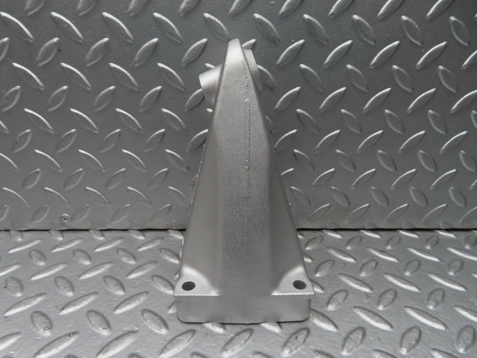 15092 Mercedes-Benz W140 S320 Engine Mount Bracket Right Side 6032235304