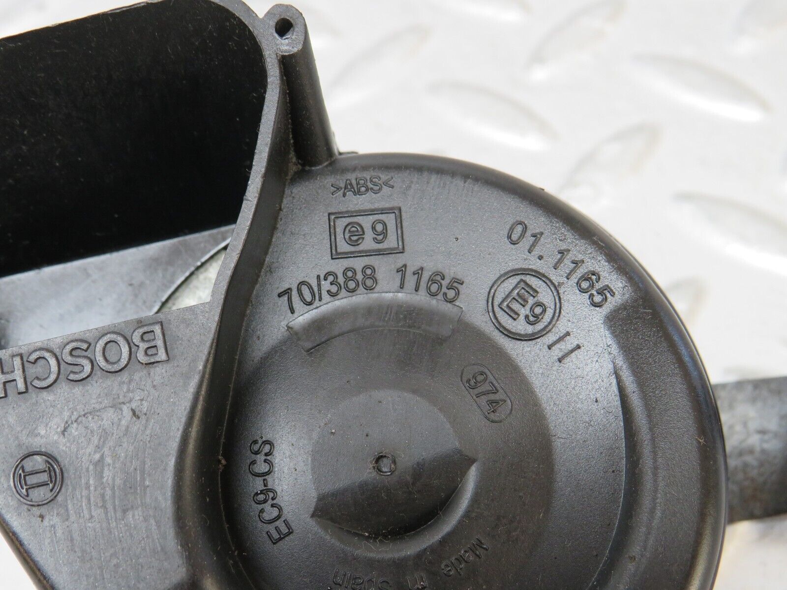 35185 Mercedes-Benz W221 Horn Bosch 70/388 1165