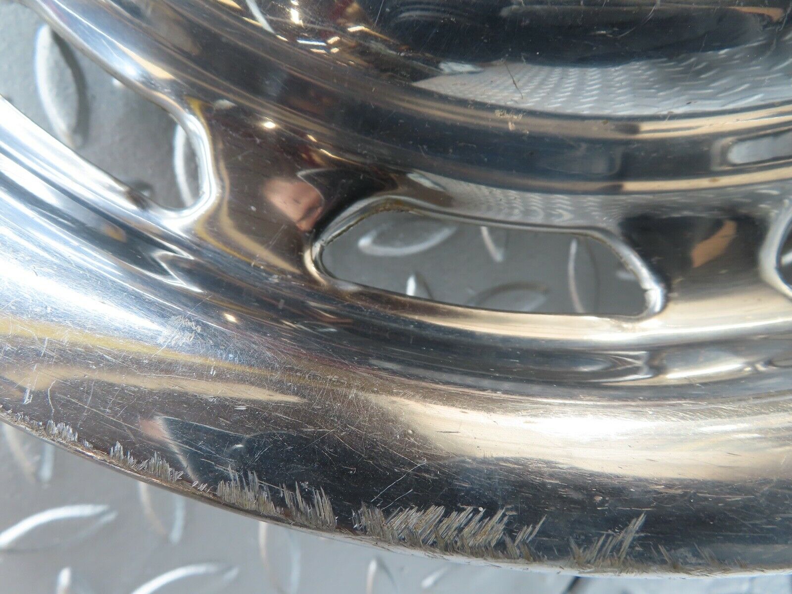 20477 Mercedes-Benz W114 280CE Coupe Vintage Wheel Trim Hub Cup 14"