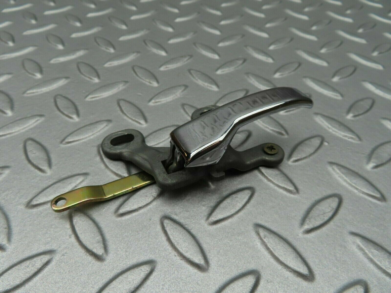 3720 Mercedes-Benz S123 200T Wagon Chrome Door Handle Right 1237600261