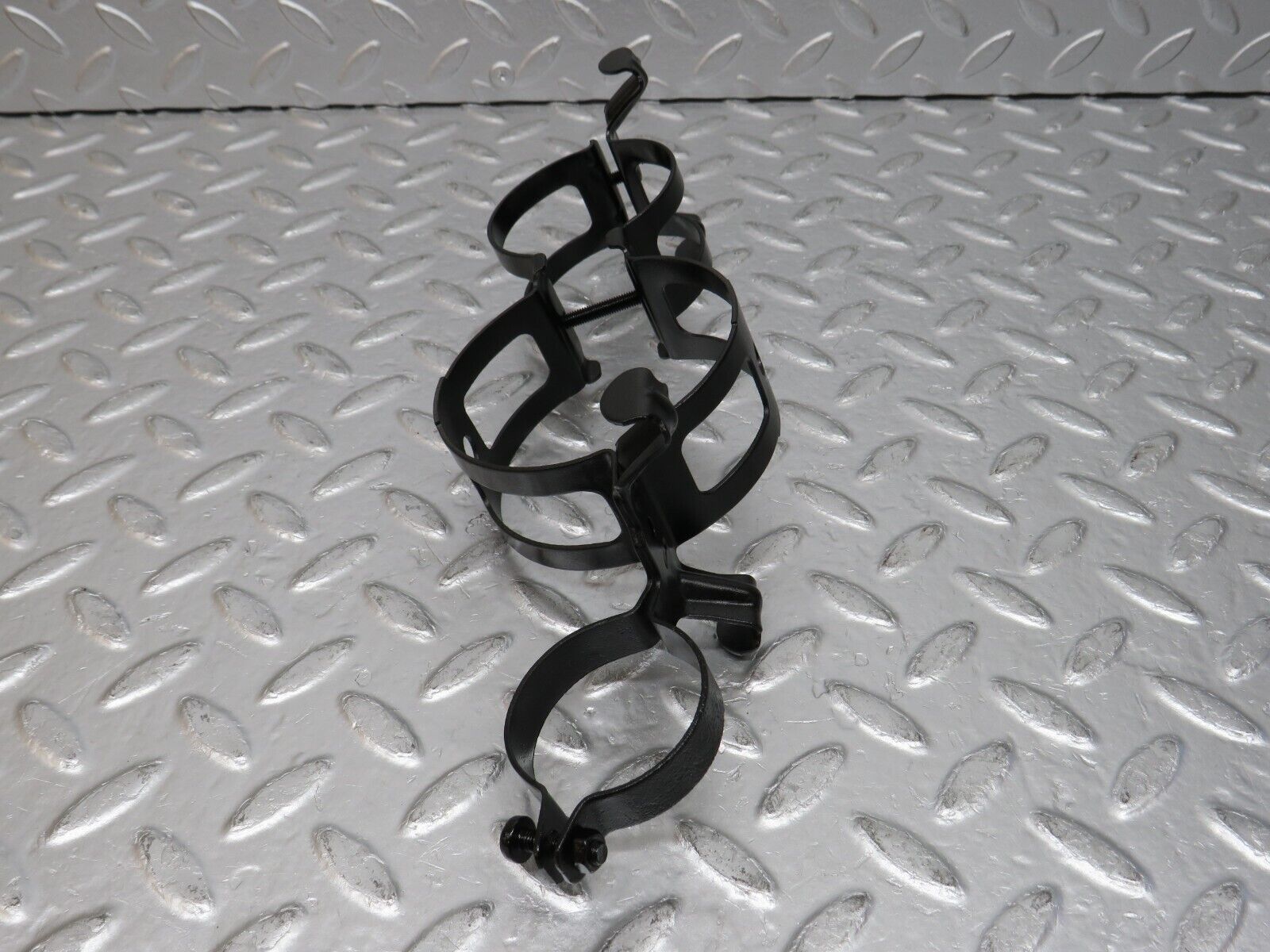 32535 Mercedes-Benz S124 300TE Wagon Fuel Pump Fuel Filter Bracket Holder