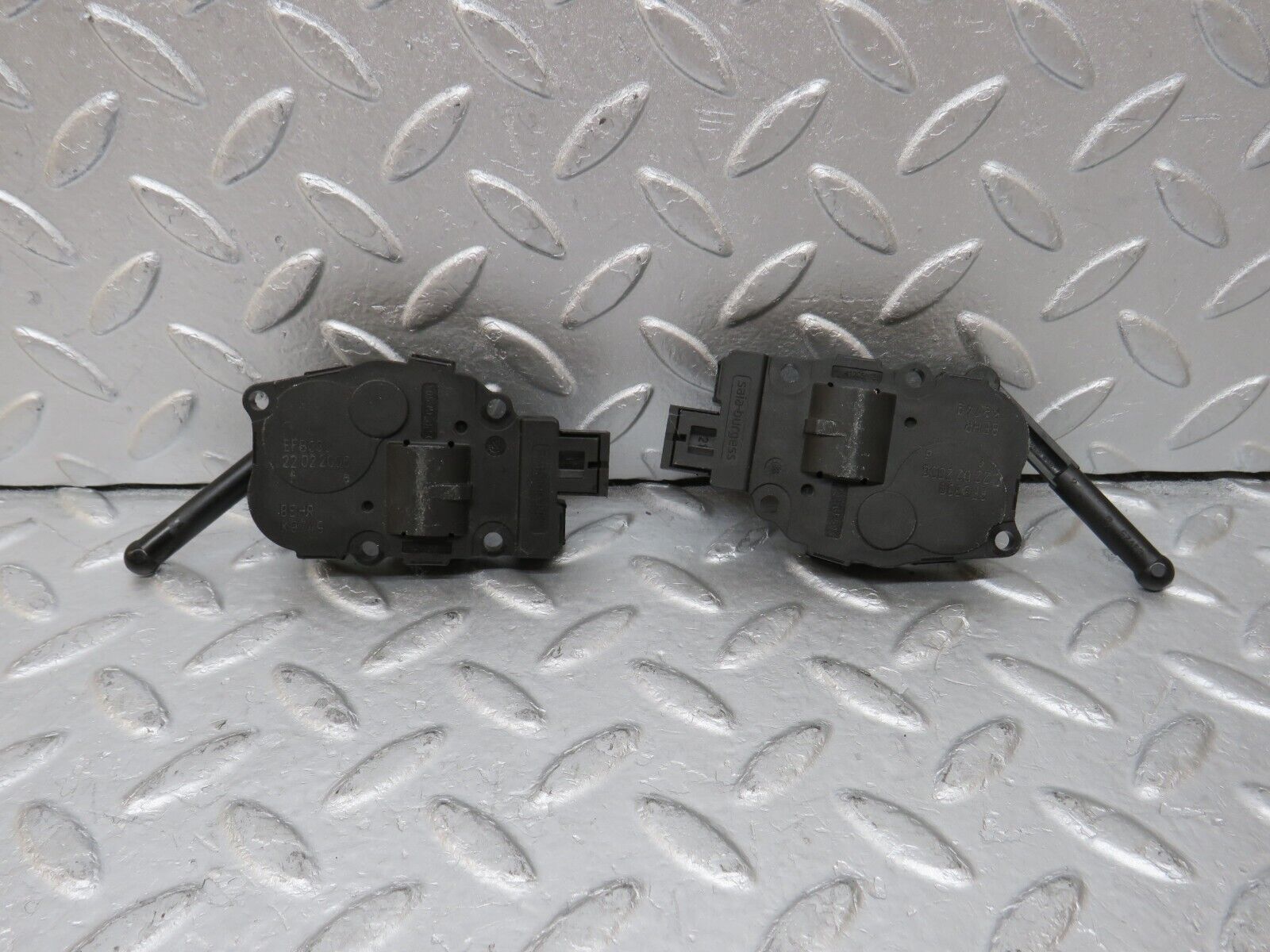 35271 Mercedes-Benz W221 Heater Actuator Motor 2x