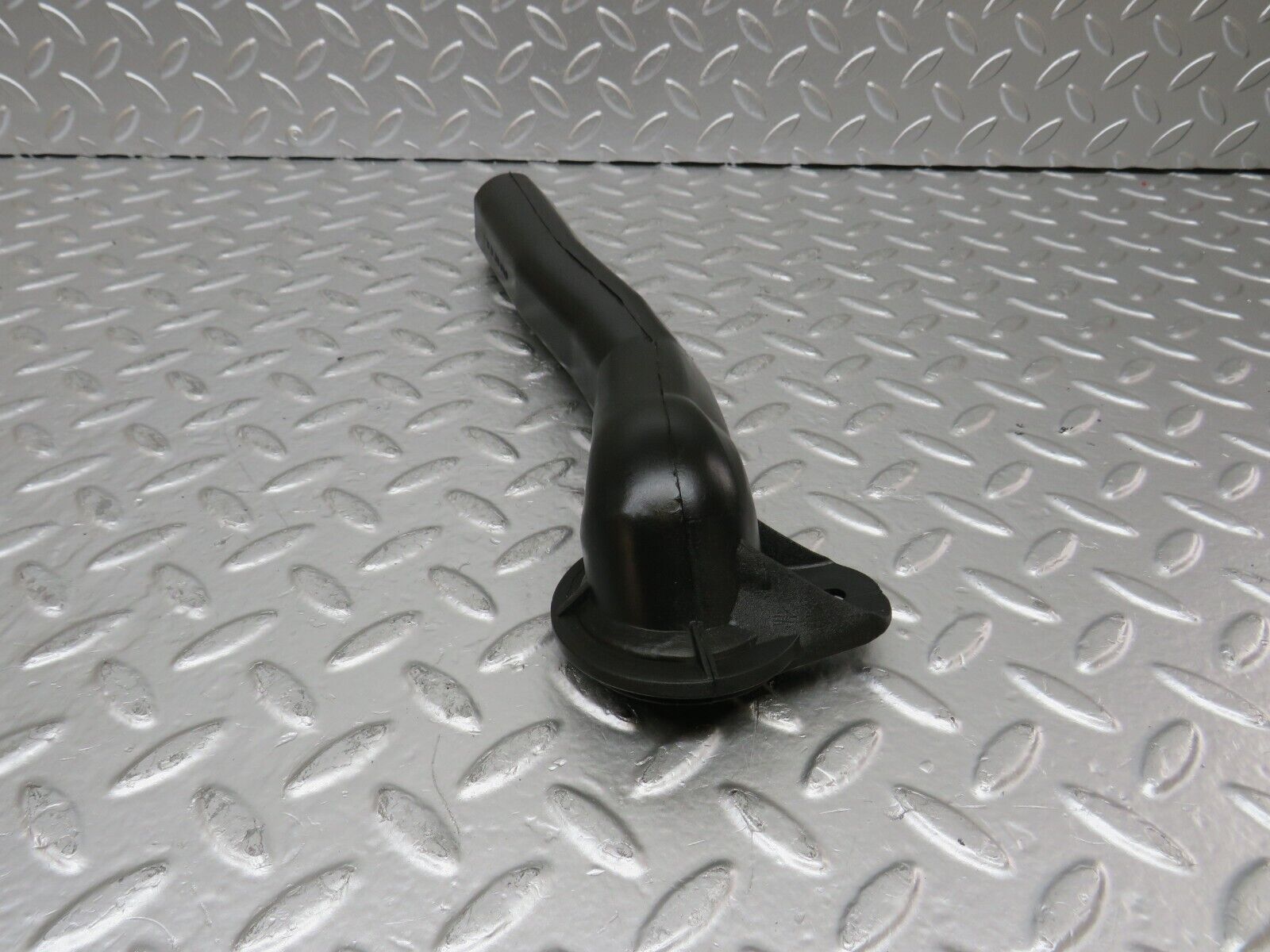 25006 Mercedes-Benz W140 S320 Engine Bay Water Drain 1408327794