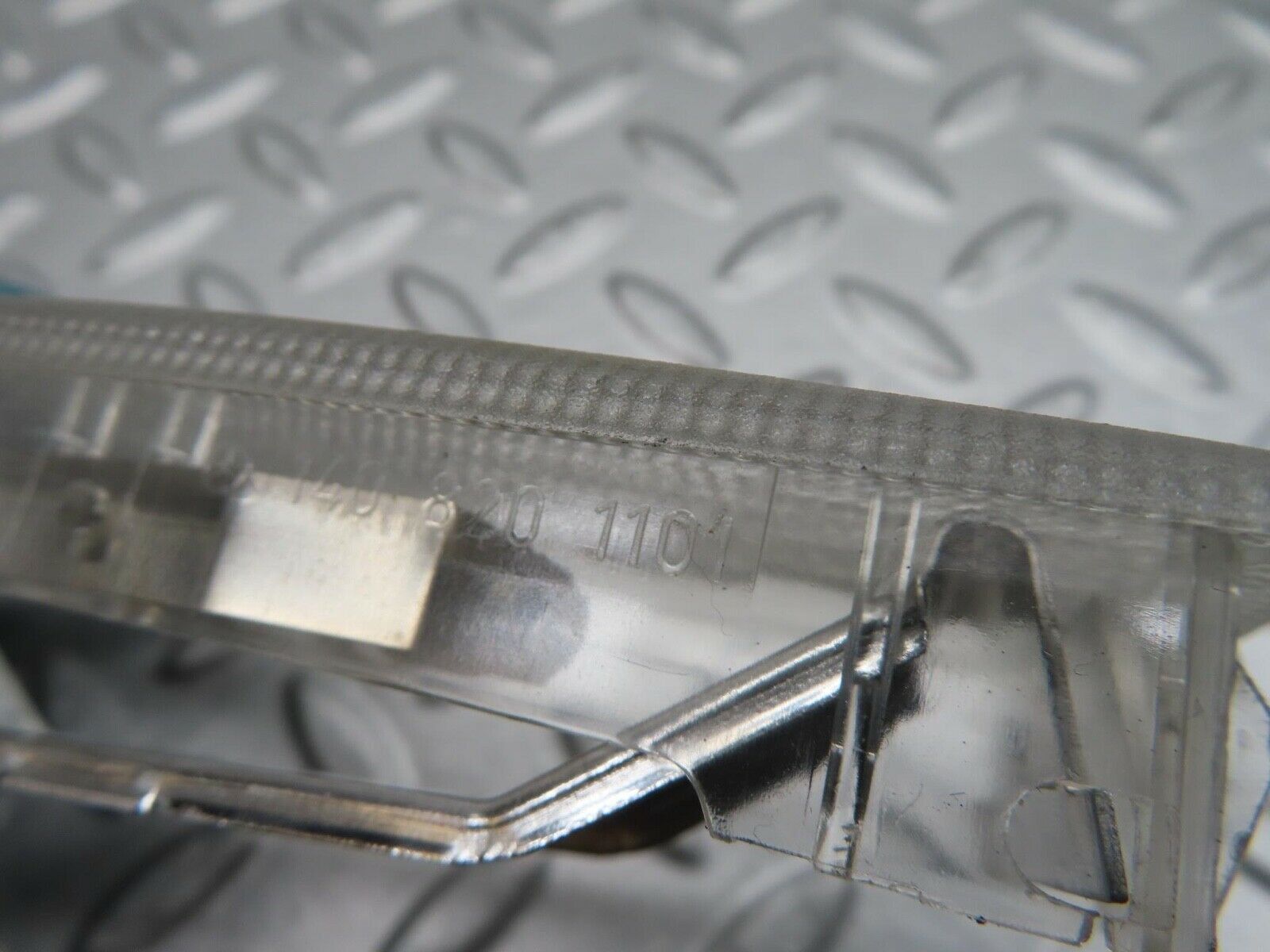 14943 Mercedes-Benz W140 S320 Rear Dome Light 1408201101