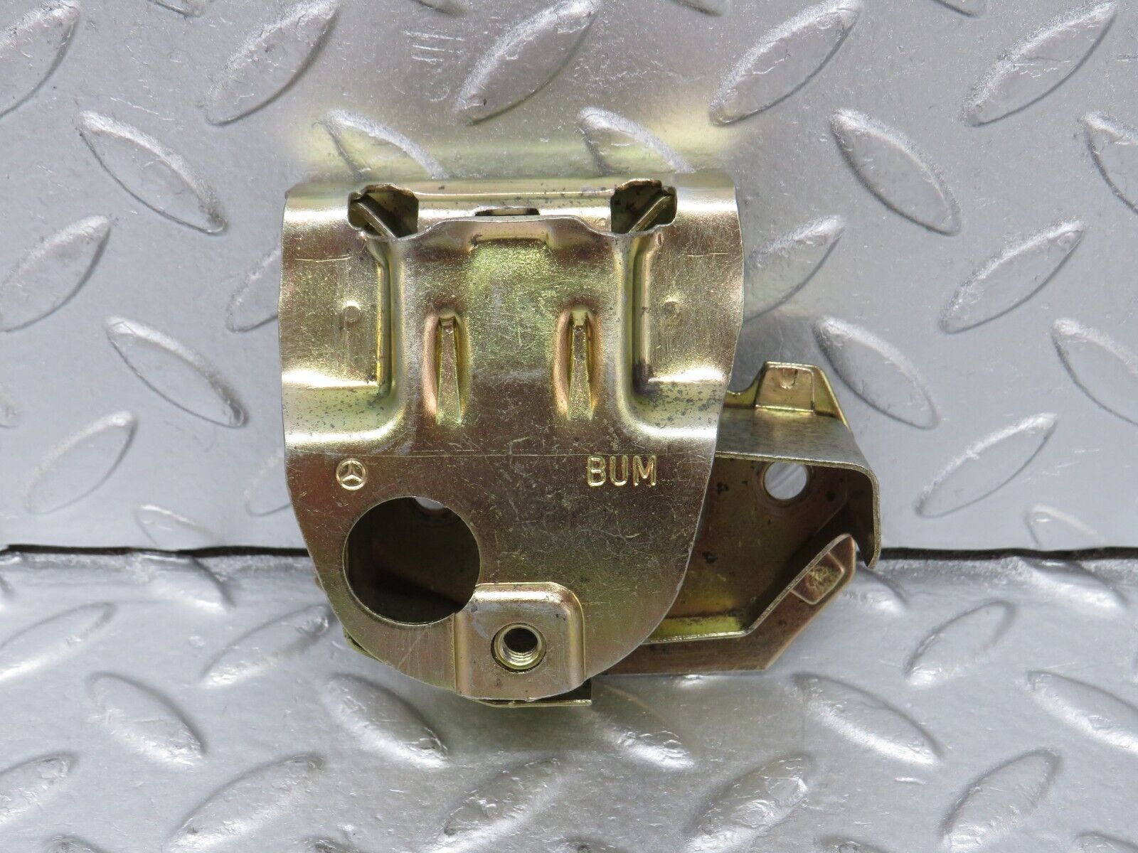 36026 Mercedes-Benz W126 420SE Trunk Lock