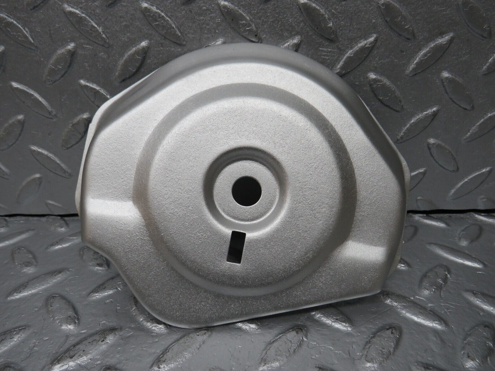 39606 Mercedes-Benz R129 320SL Coupe Engine Mount Bracket Heat Shield