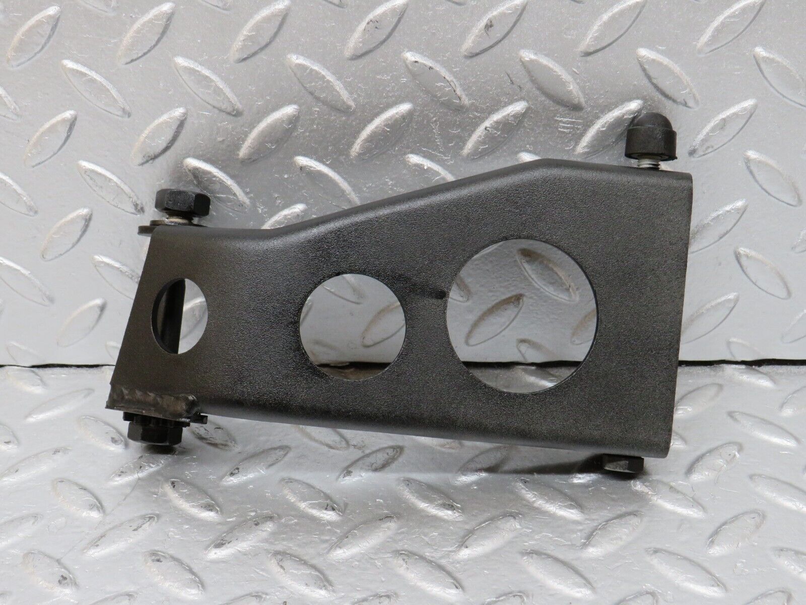 34587 Mercedes-Benz C126 380SEC Coupe Alternator Generator Bracket