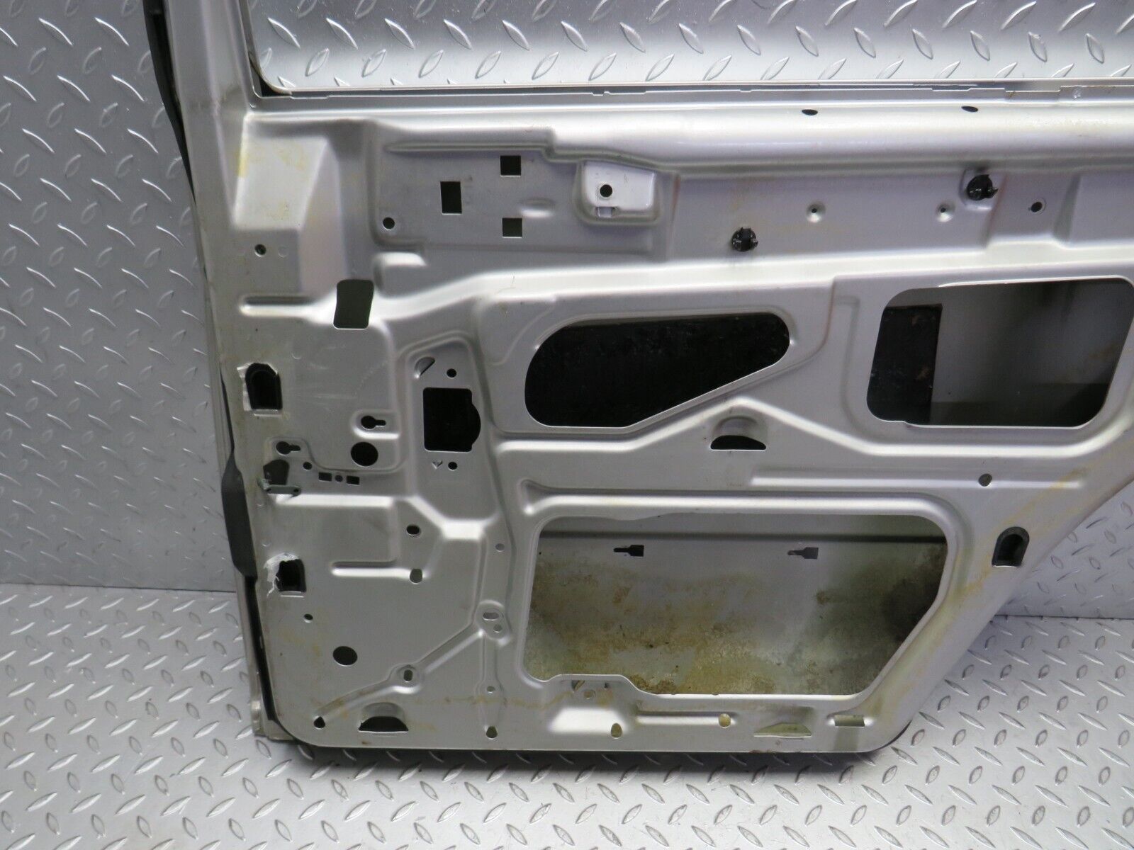 31820 Mercedes-Benz W201 190LE 1.8L Rear Right Door