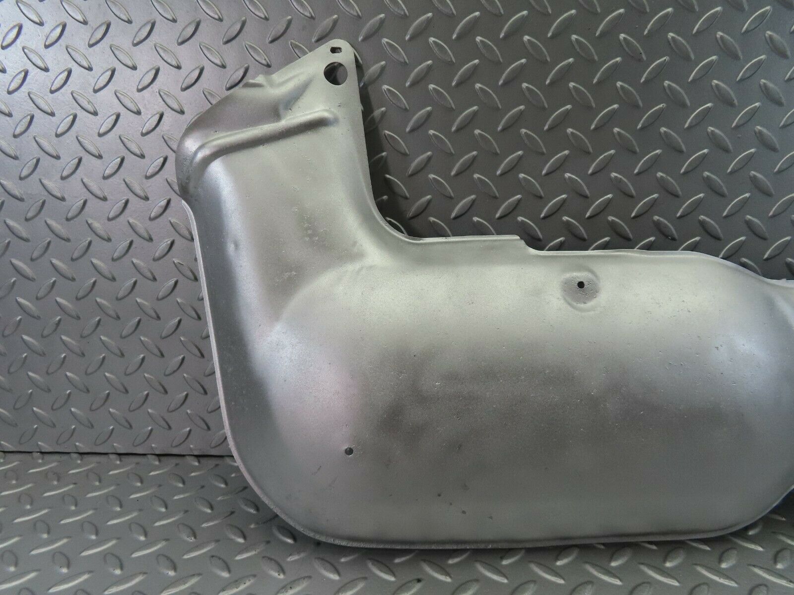 7678 Mercedes-Benz S123 230TE Wagon Exhaust Heat Shield