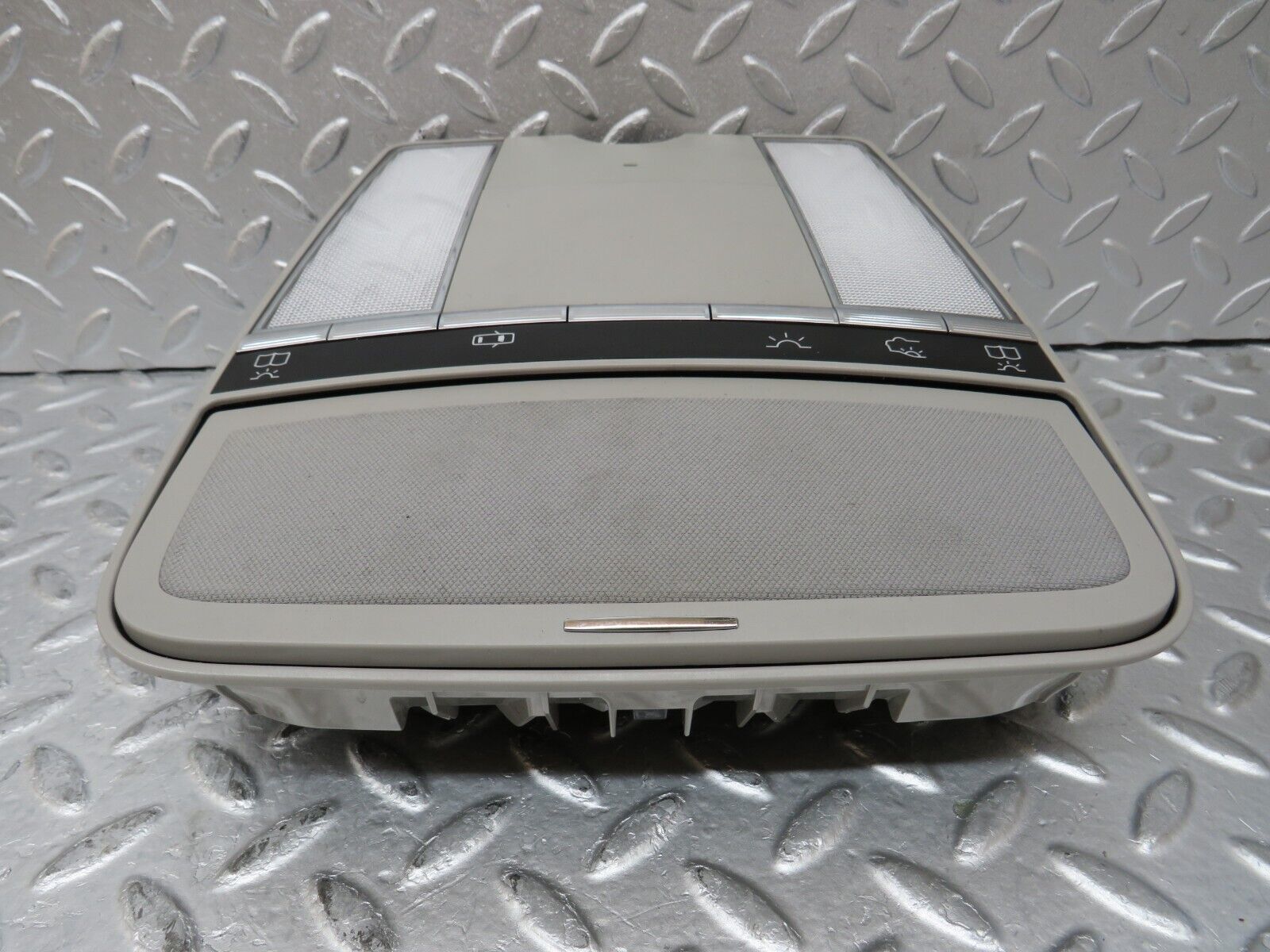 35195 Mercedes-Benz W221 Interior Dome Light Unit 2218708426