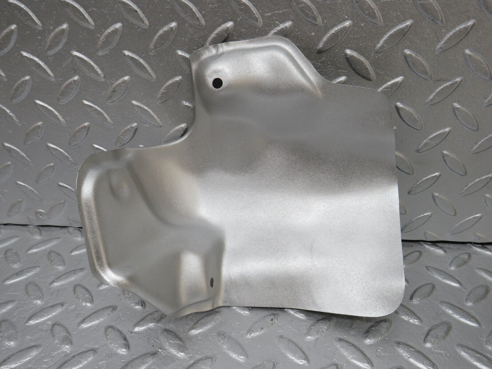 34685 Mercedes-Benz W124 260E Exhaust Heat Shield