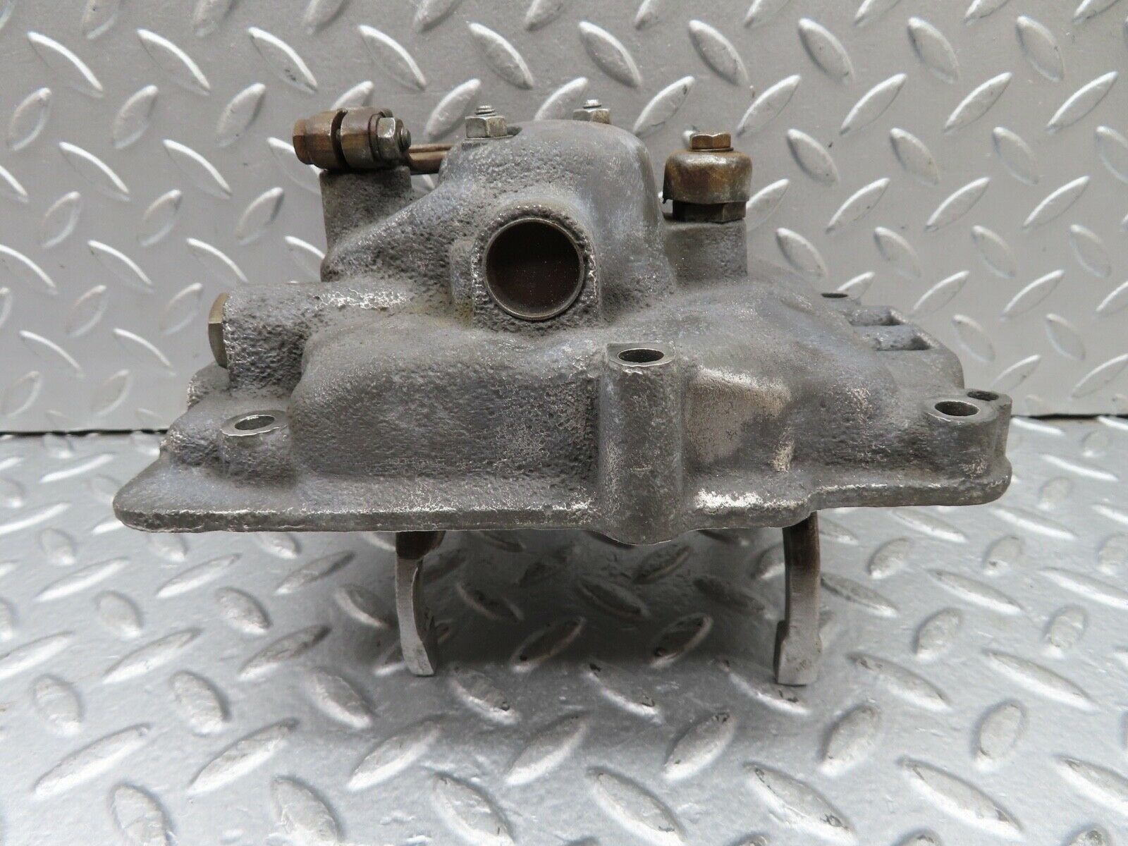 18519 Mercedes-Benz W111 Manual Gearbox Housing Top Cover 1802650107