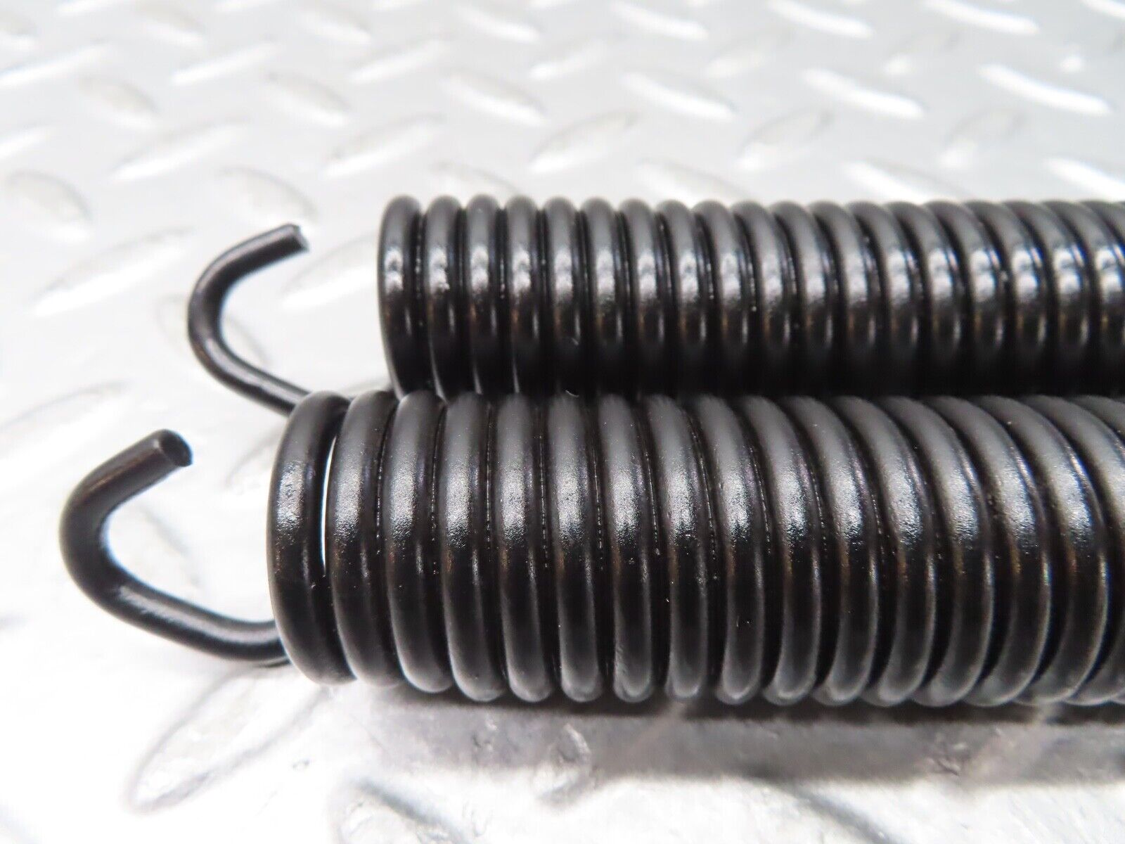 20375 Mercedes-Benz W114 280CE Coupe Bonnet Hinge Spring Pair