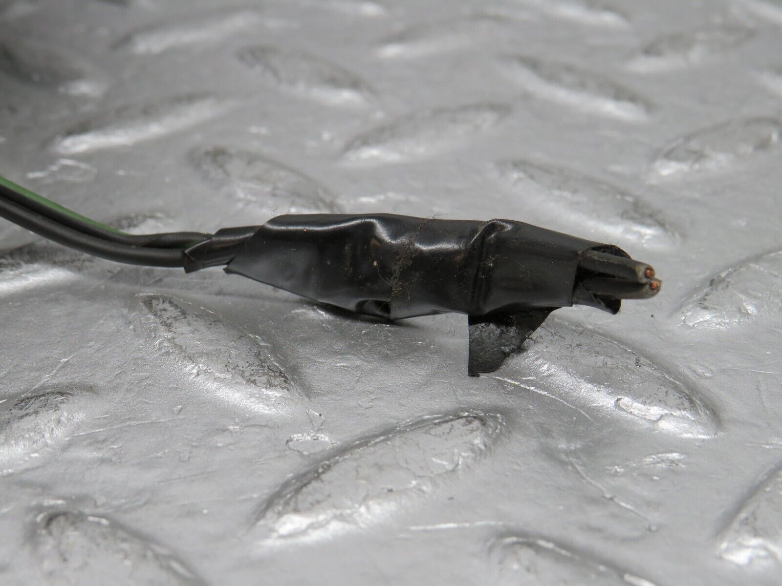 37864 Mercedes-Benz A124 320E Cabriolet Rear Right Door Speaker 1248203202