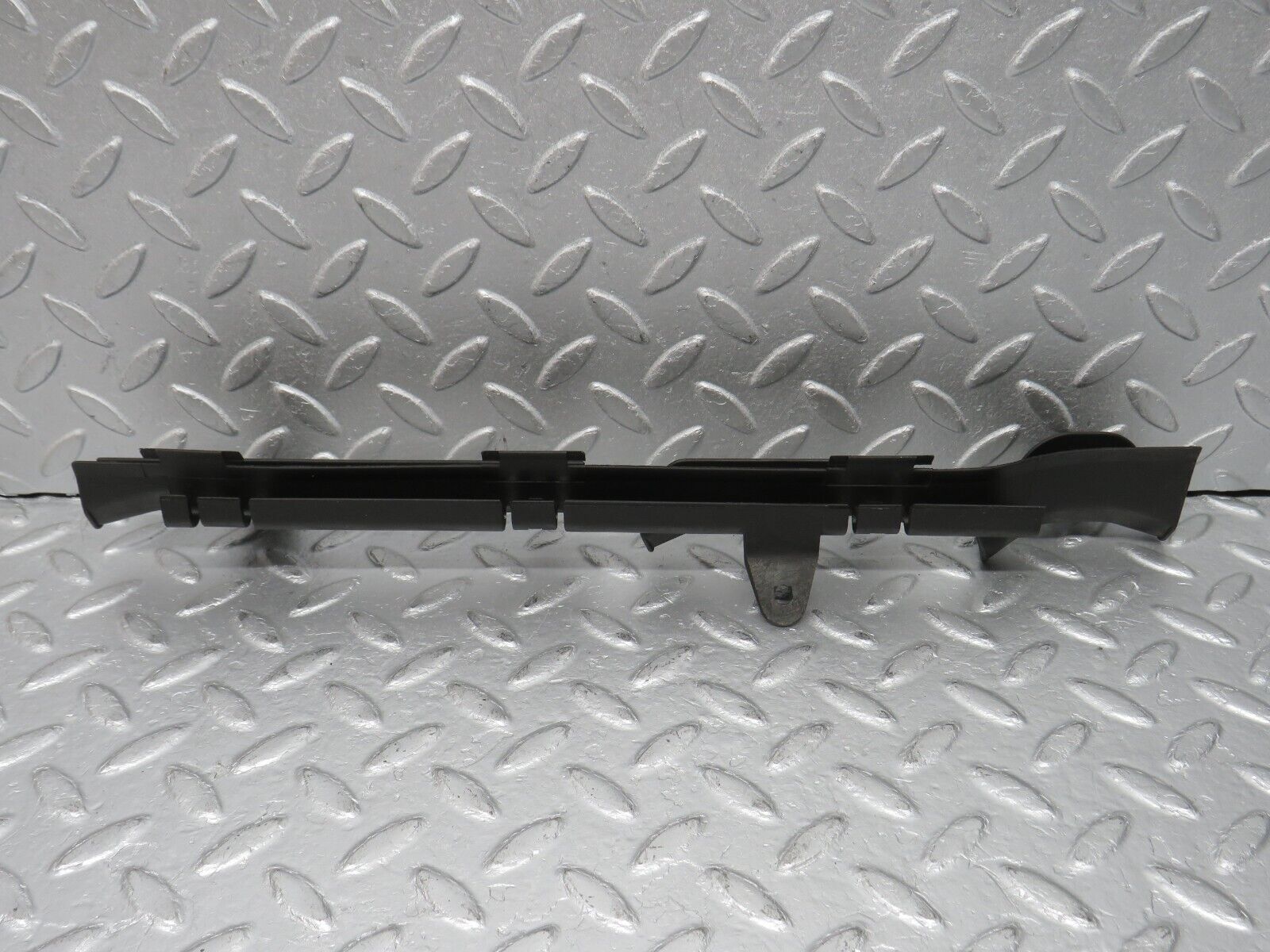 38865 Mercedes-Benz W201 190E 2.6L Starter Motor Wire Cable Bracket 2015460581