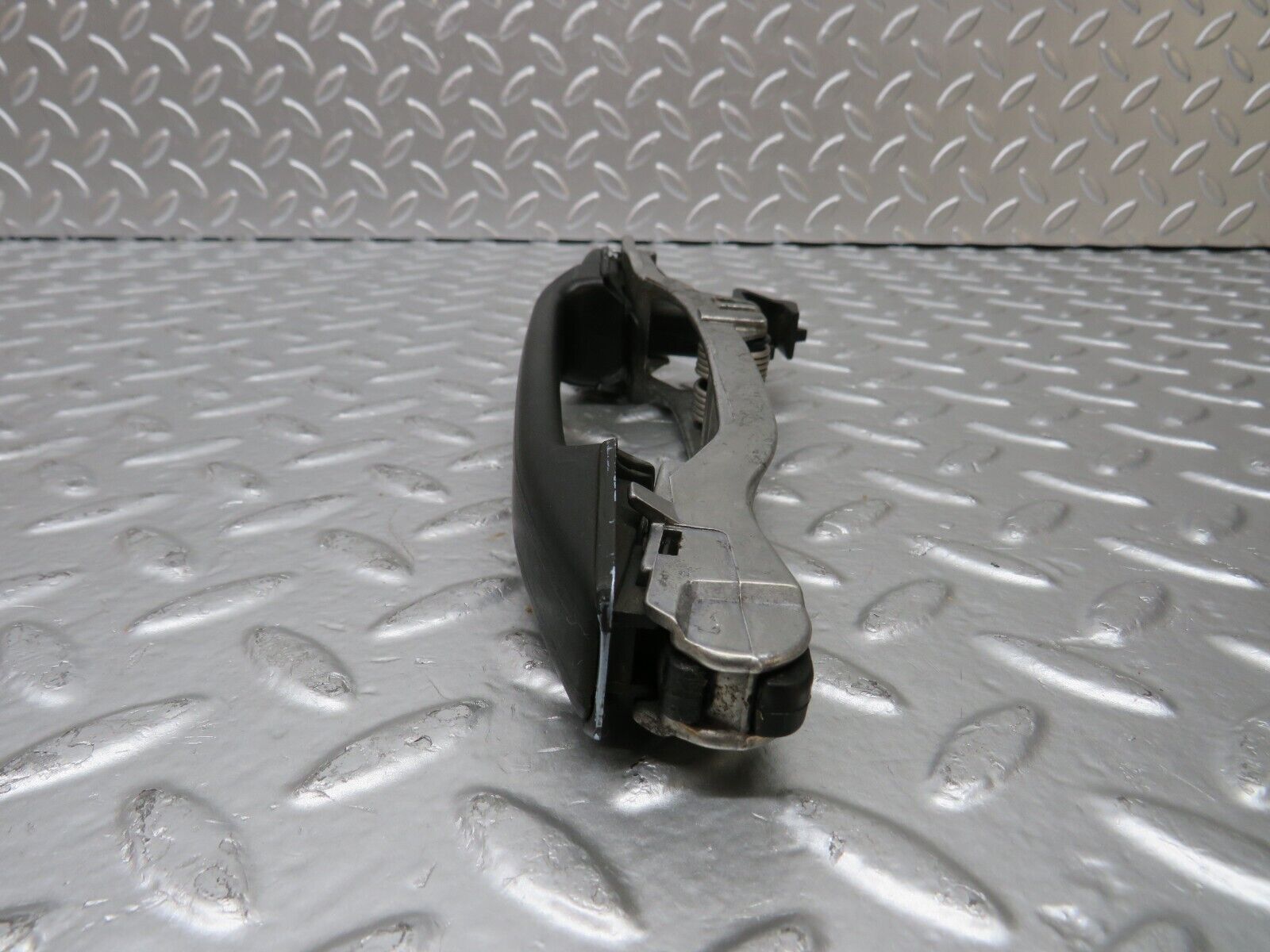 25209 Mercedes-Benz W201 190D Exterior Door Handle Rear Right