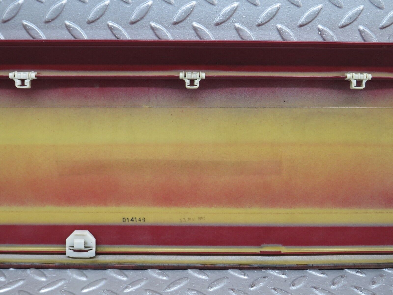 38697 Mercedes-Benz W201 190E 2.6L Front Left Door Moulding Trim 2016905540