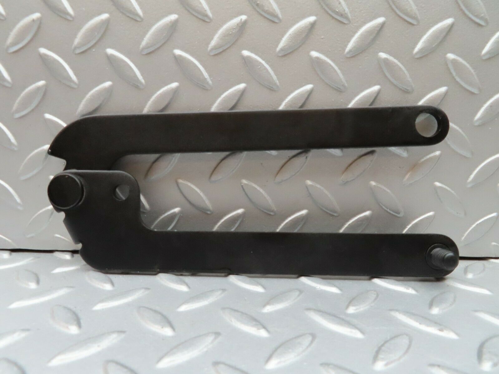 3619 Mercedes-Benz W108 280SE Right Bonnet Hinge