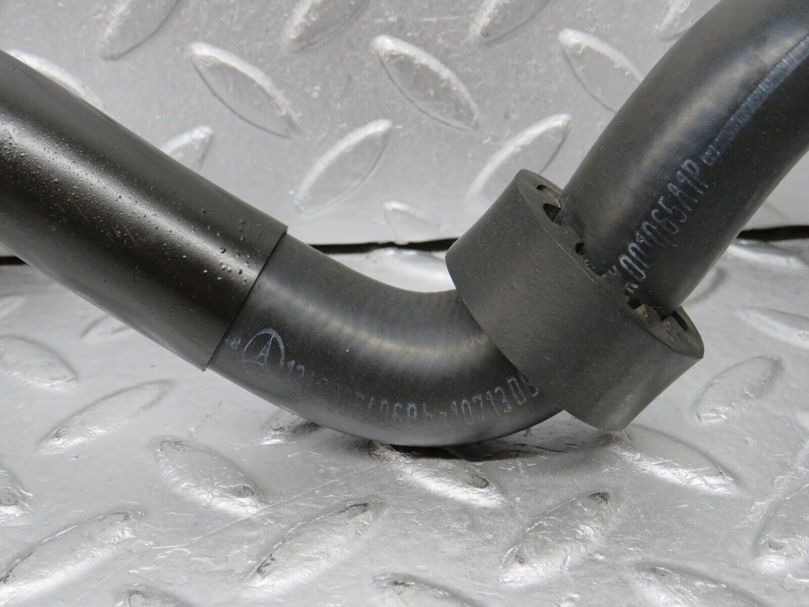 38154 Mercedes-Benz A124 320E Cabriolet Radiator Hose Pipe 1248306496