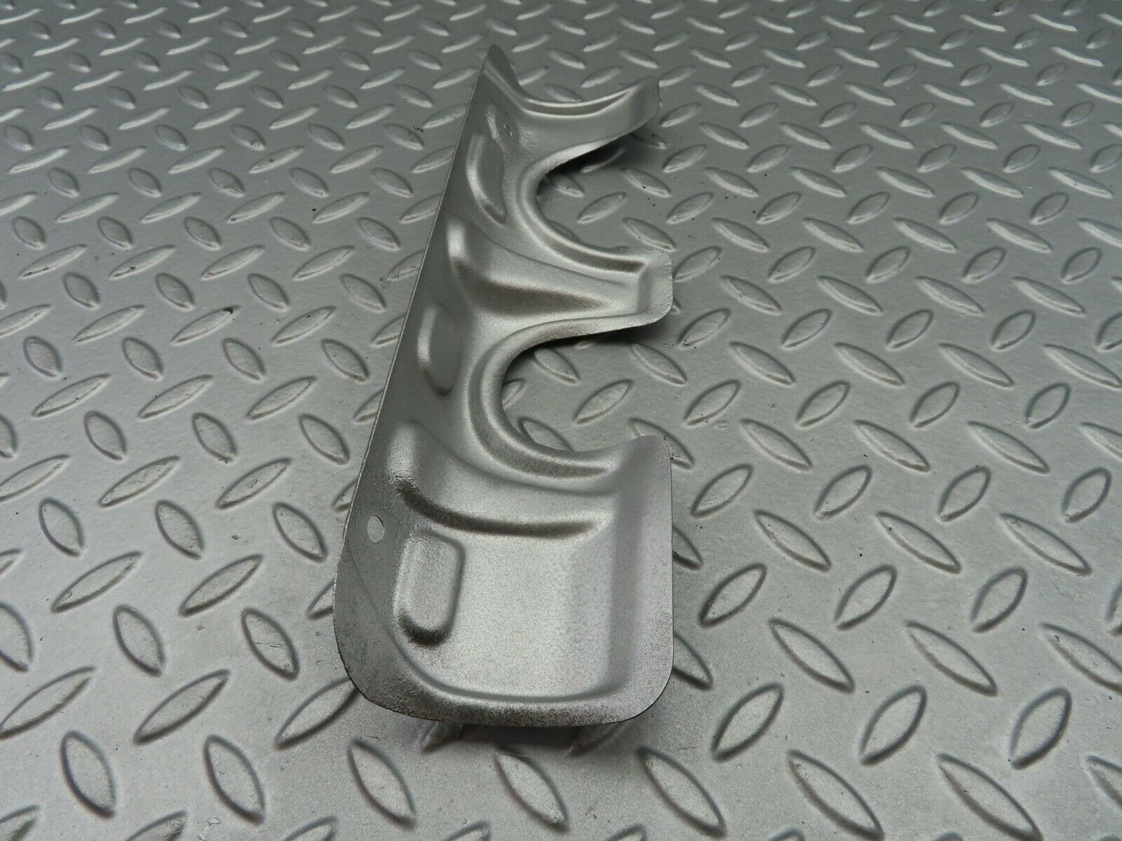 7070 Mercedes-Benz C107 350SLC Coupe Heat Plate For Exhaust Manifold