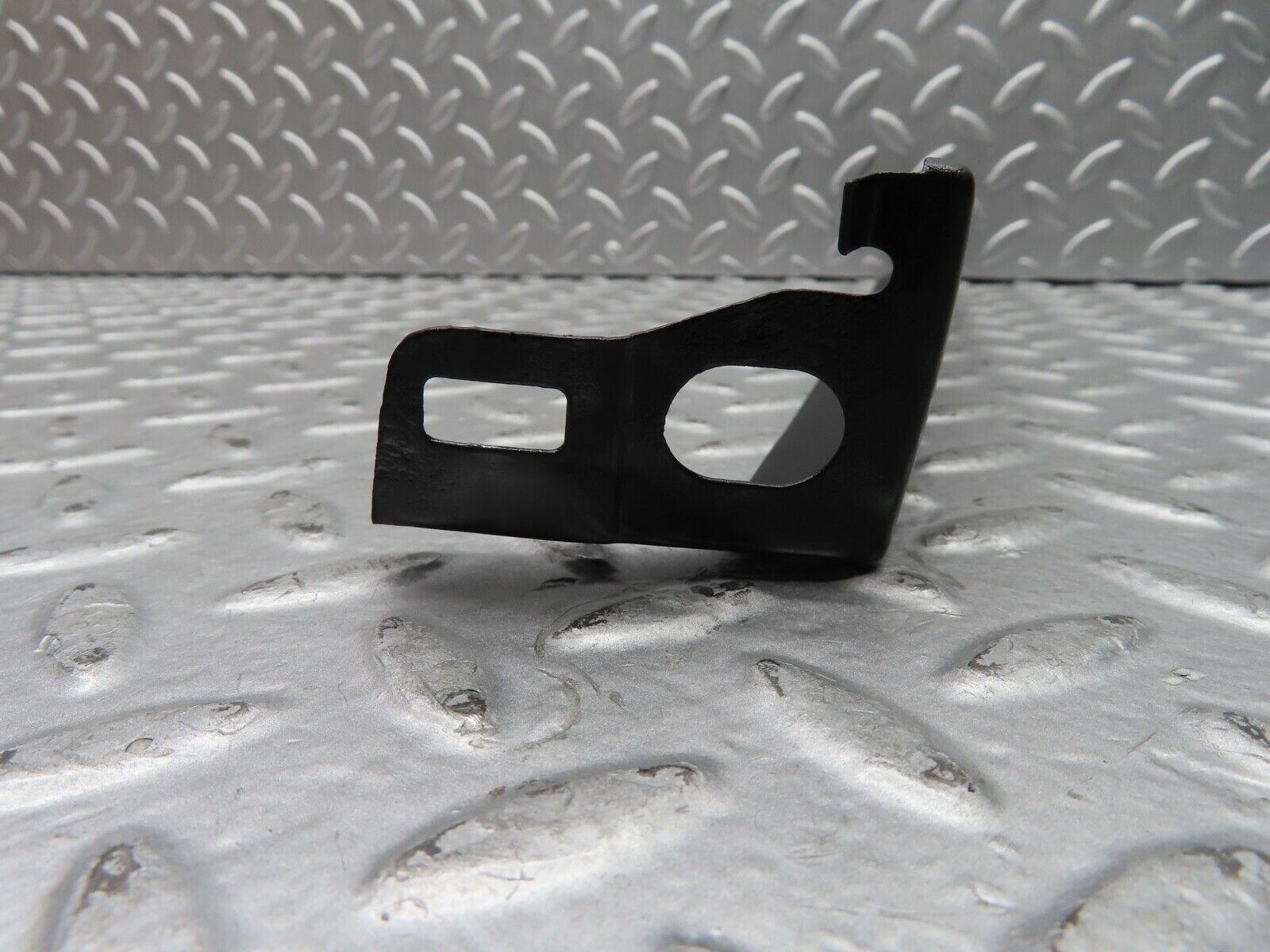 21681 Mercedes-Benz W126 300SE Right Headlight Lower Trim