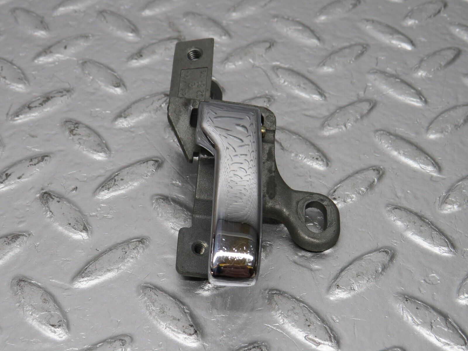 33668 Mercedes-Benz C123 280CE Coupe Right Interior Door Handle 1237600261