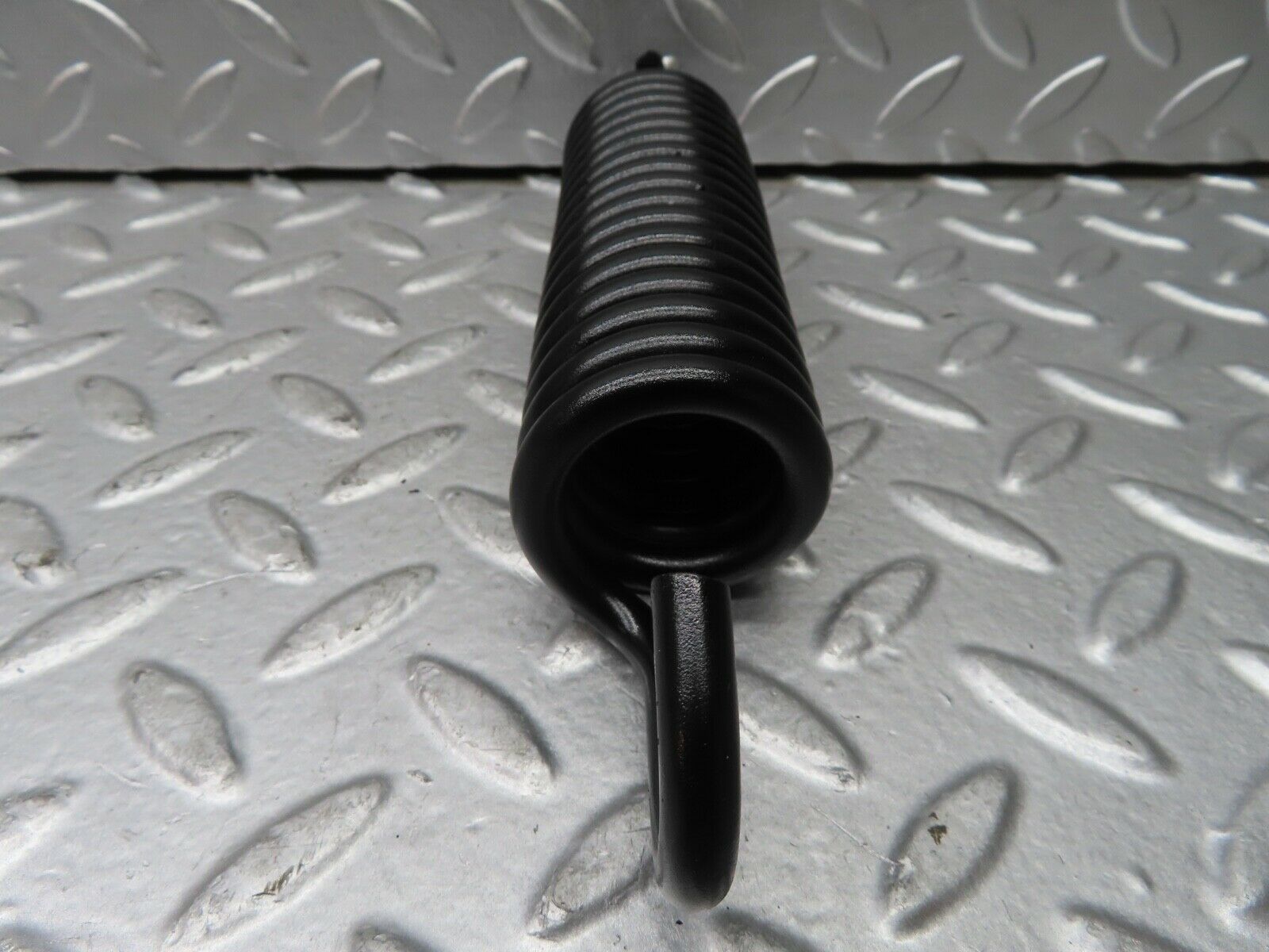 21523 Mercedes-Benz W126 300SE Bonnet Hinge Spring Left Side