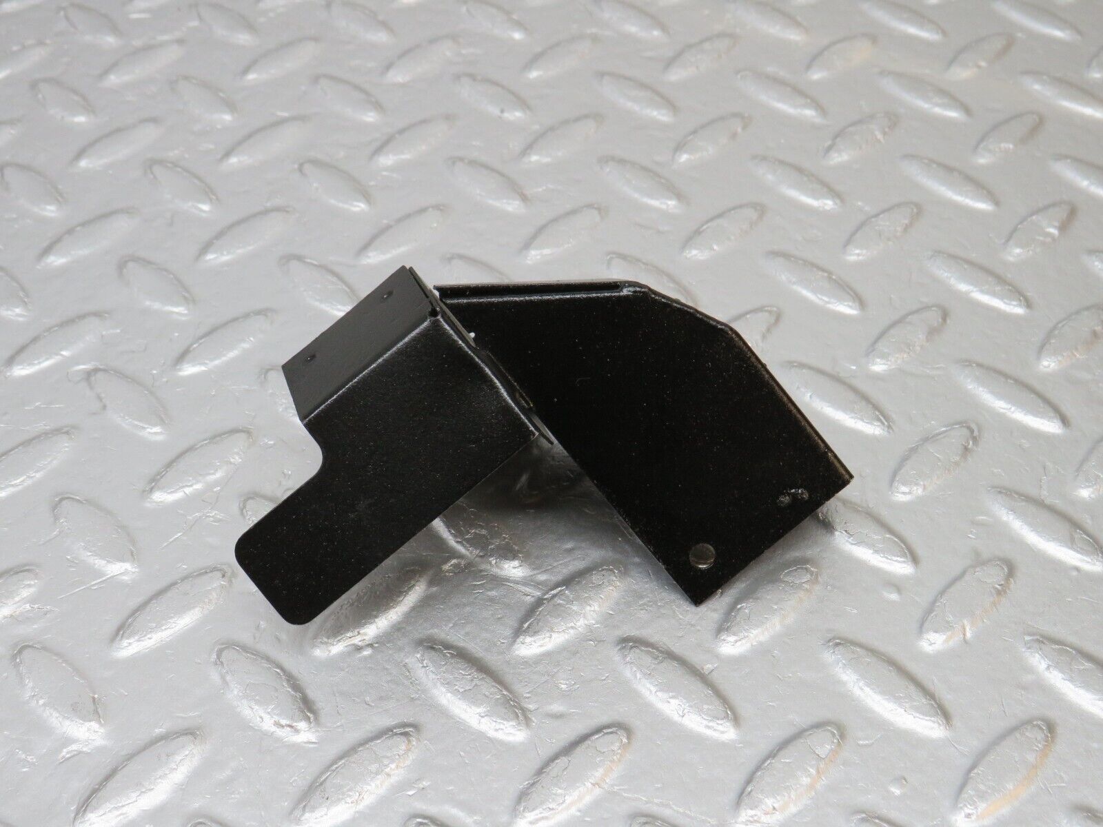 39734 Mercedes-Benz R129 320SL Coupe Steering Box Joint Cover