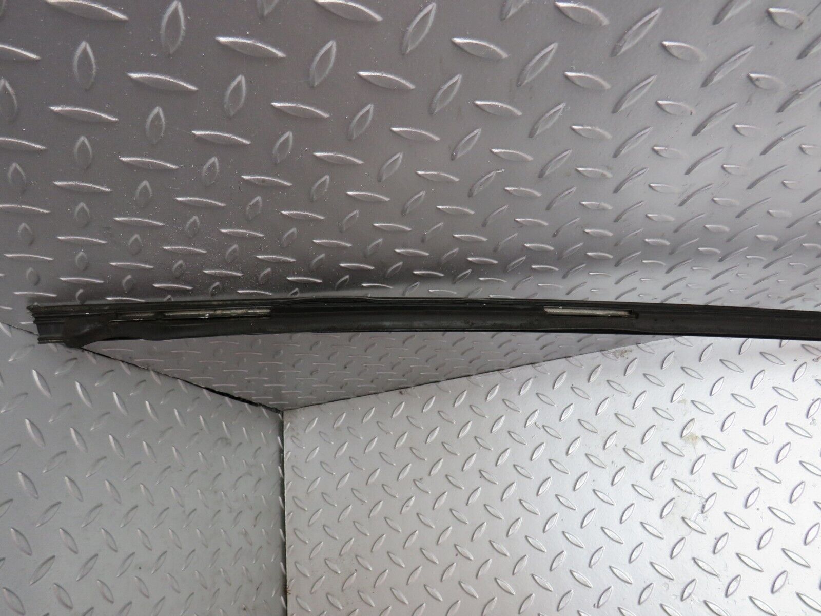 29216 Mercedes-Benz W124 230E Roof Chrome Trim Left Side 1246900397