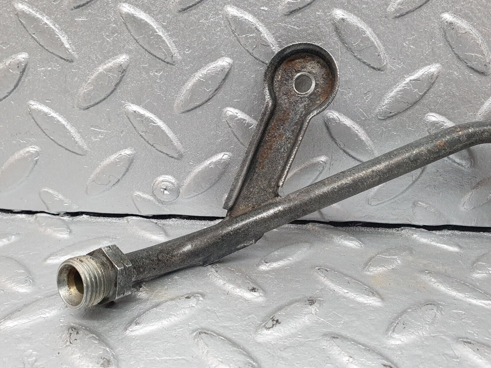 41039 Mercedes-Benz W126 300SE Power Steering Hose Pipe