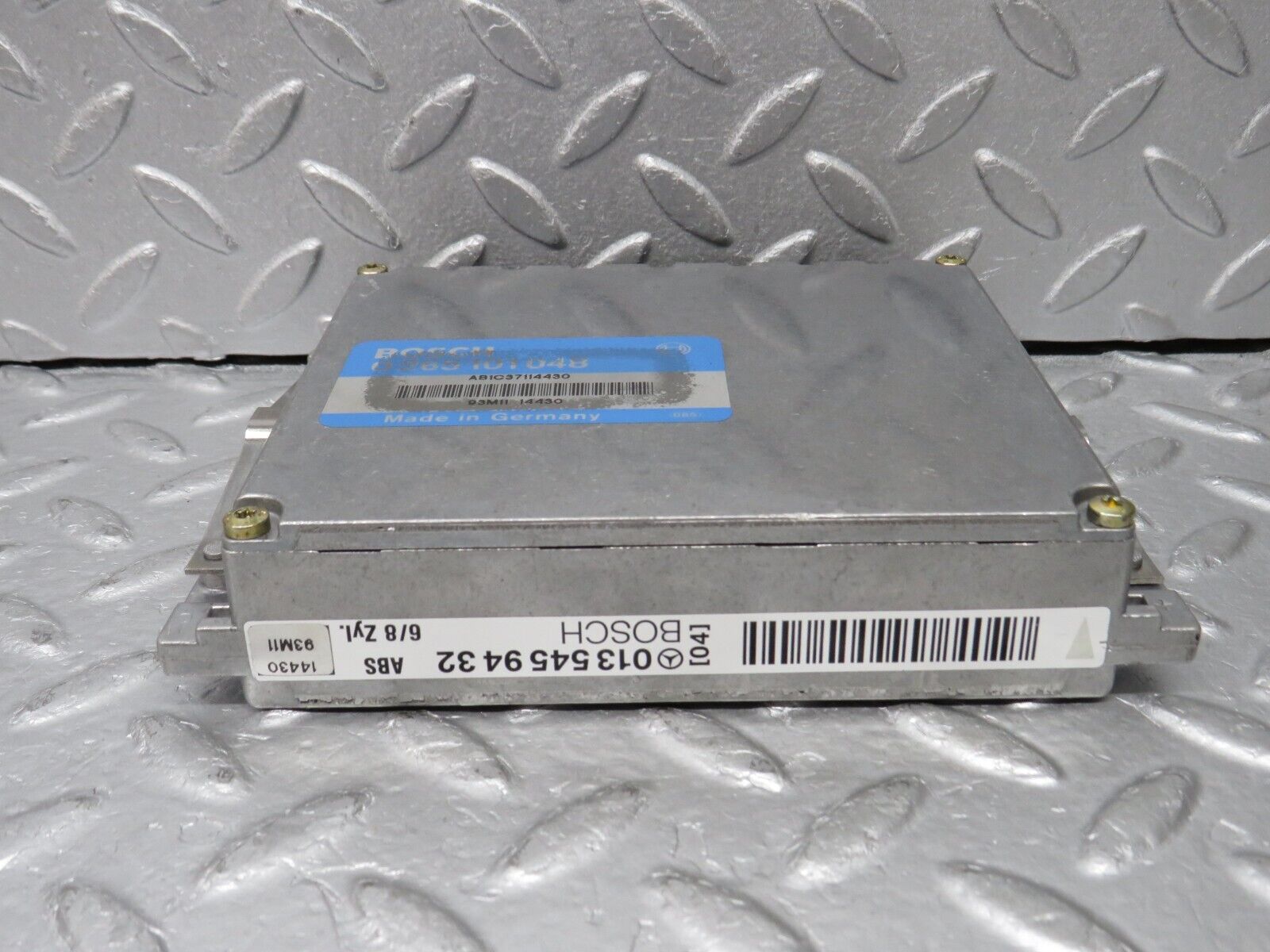 38331 Mercedes-Benz R129 280SL Coupe ABS Control Unit Bosch 0265101048