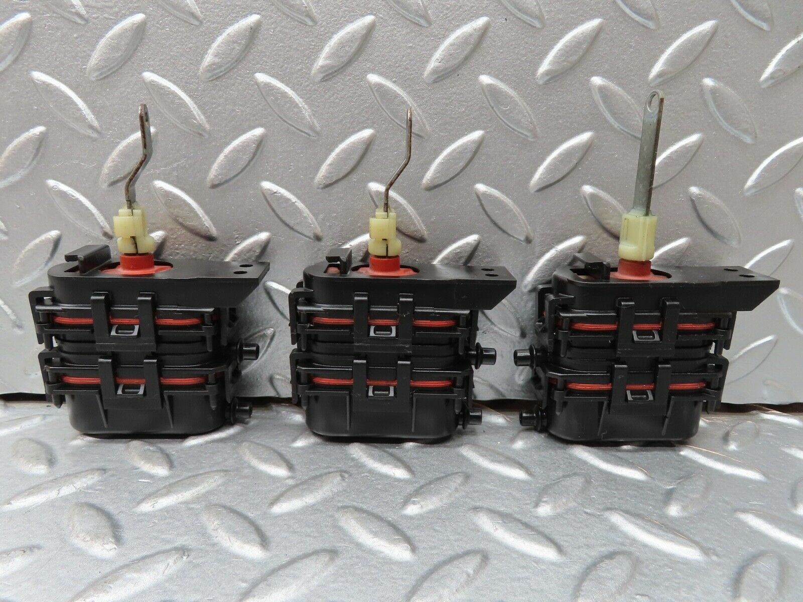 20187 Mercedes-Benz R129 300SL Coupe Heater Box Vacuum Actuator 3pcs