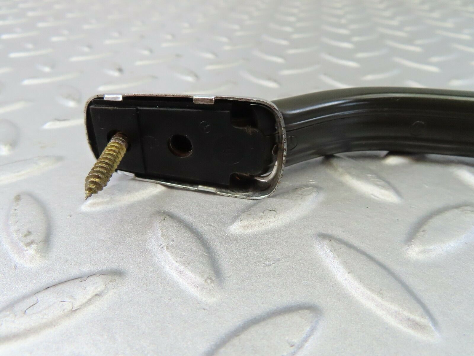 7401 Mercedes-Benz W116 450SE Interior Roof Grab Handle Front