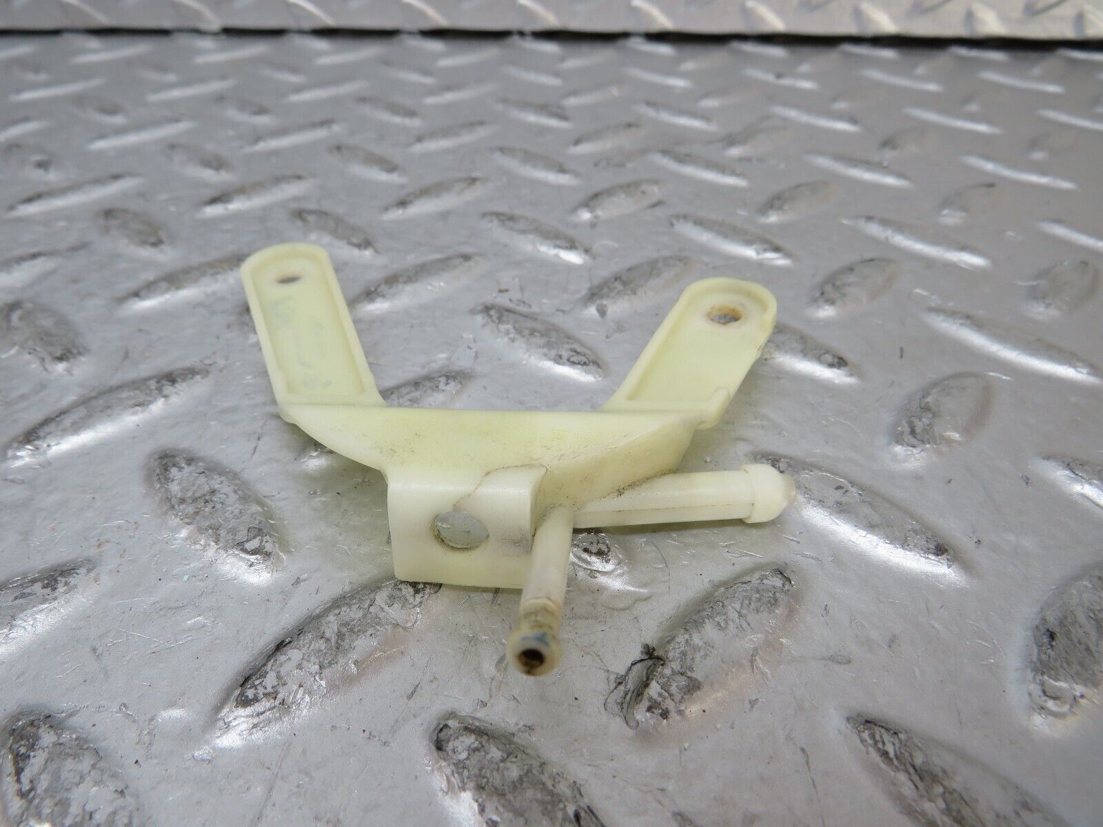 26373 Mercedes-Benz R129 Front Right Headlight Wiper Bracket 1298240614