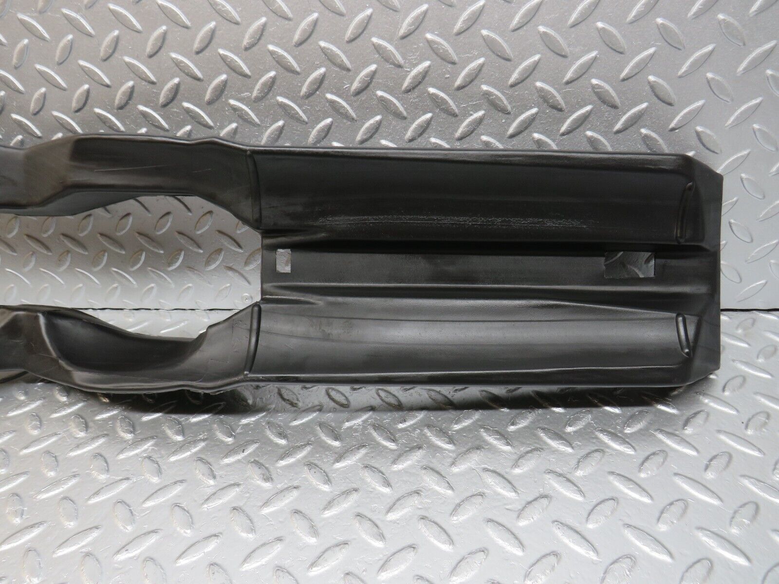 34341 Mercedes-Benz C126 380SEC Coupe Air Duct Heating Pipe 1268310646