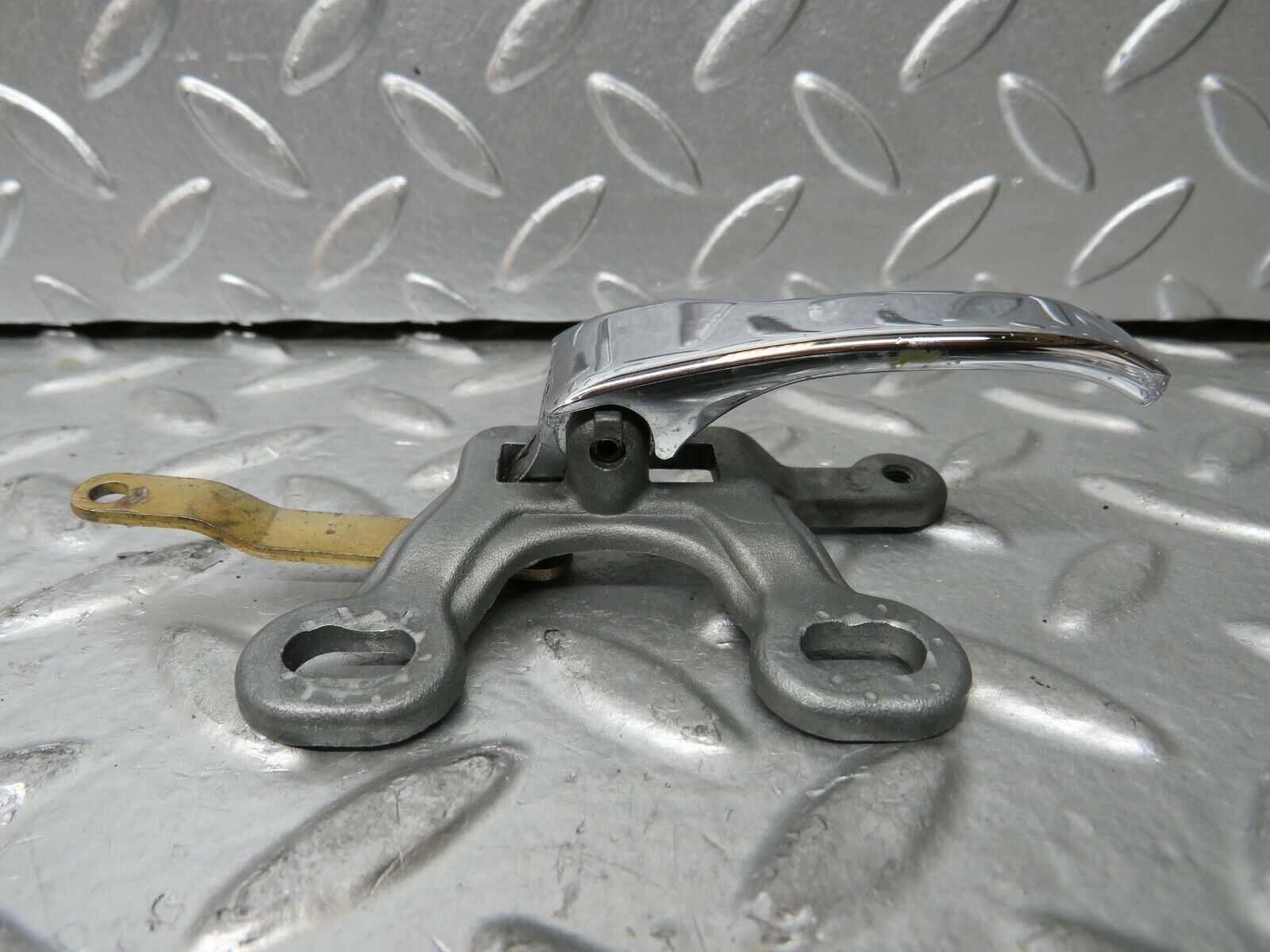 23451 Mercedes-Benz W114 280E Front Left Interior Door Handle 1107660319