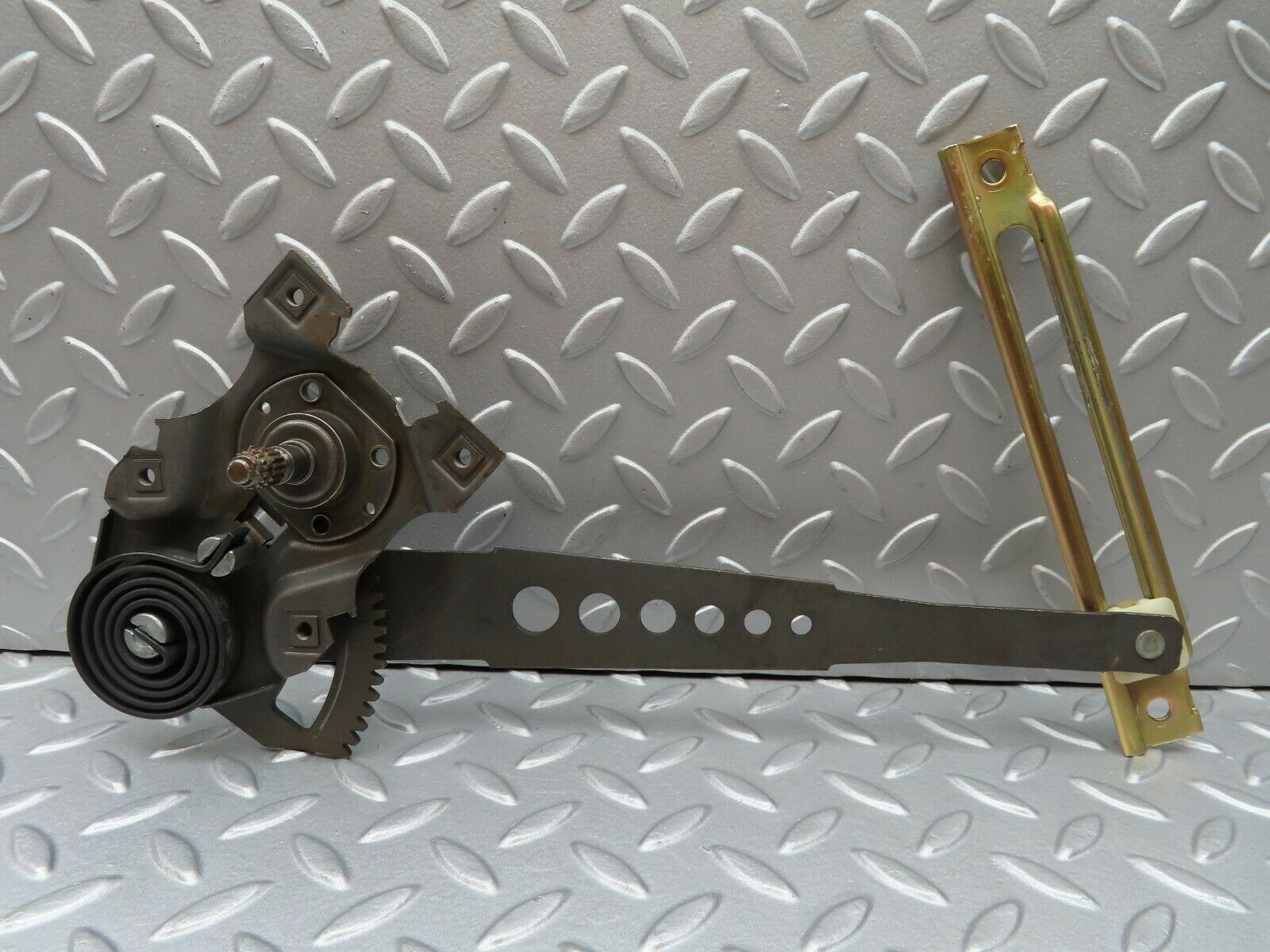 3729 Mercedes-Benz S123 200T Wagon Rear Right Manual Window Regulator