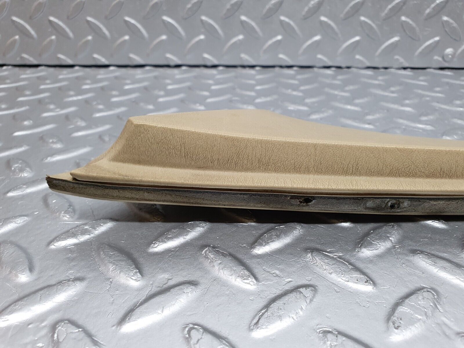 40935 Mercedes-Benz W126 300SE Rear Right Door Interior Trim Beige