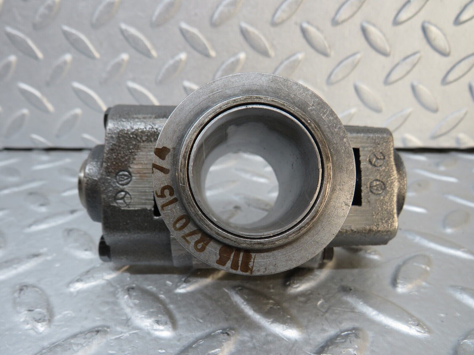 37683 Mercedes-Benz W109 300SEL Automatic Gearbox Governor 1152701574