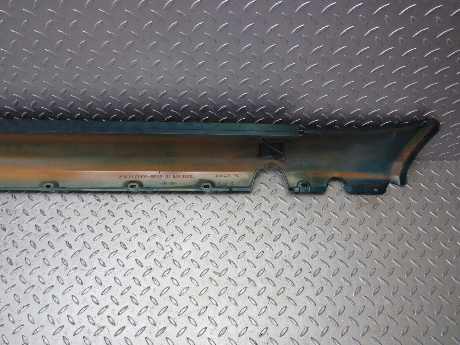 27754 Mercedes-Benz S124 300TE Wagon Side Skirt Left Side 1246902340