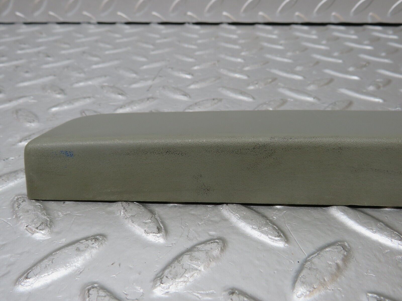 31265 Mercedes-Benz S124 220TE Rear Left Backrest Lever Cover 1249240337